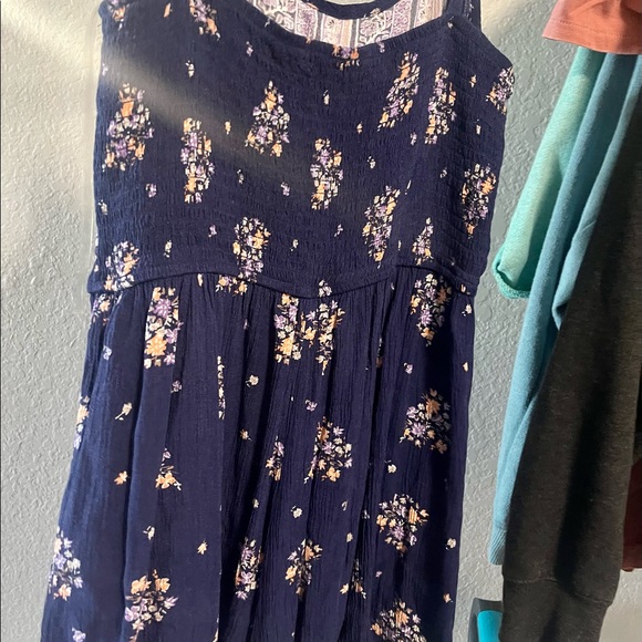 Lily Rose Romper Large - Picture 4 of 4